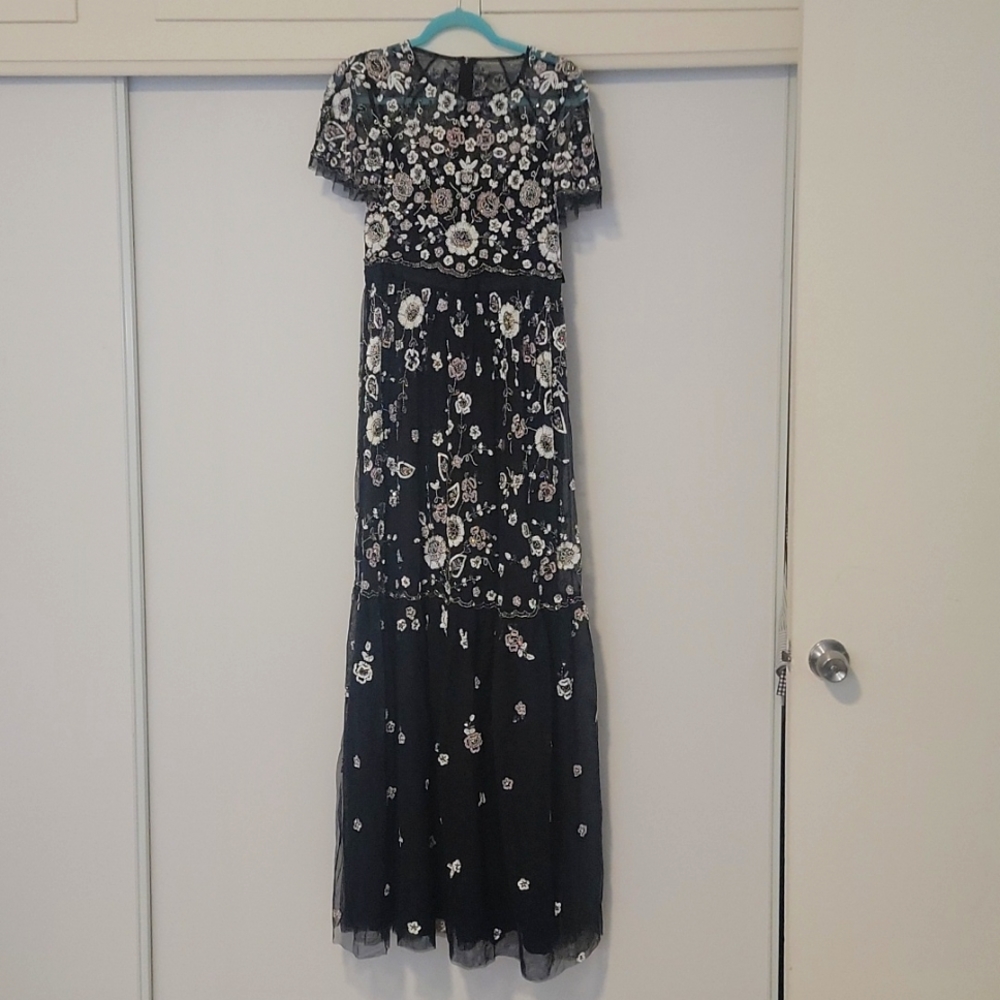 Romantic Dress in black